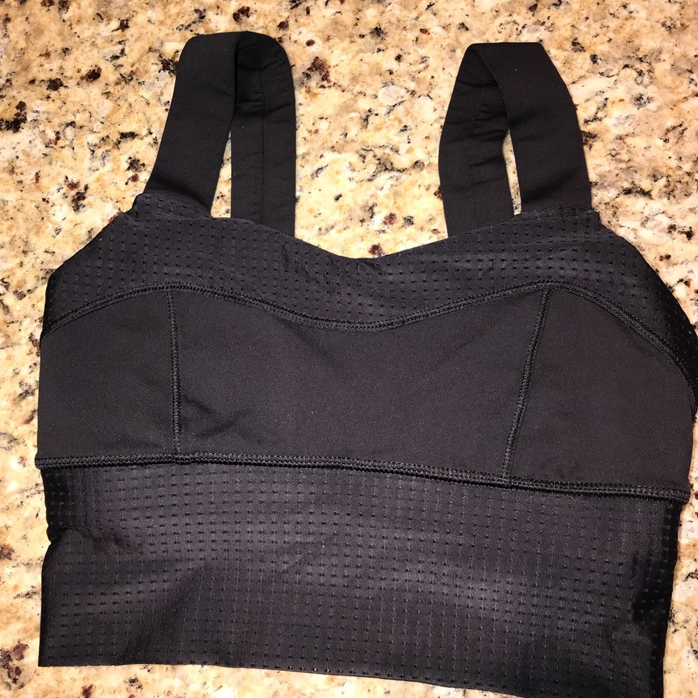 Lululemon bra